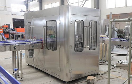 Моноблок розлива и укупора  в жестяную банку GBF12-4, 3 000 бан/час